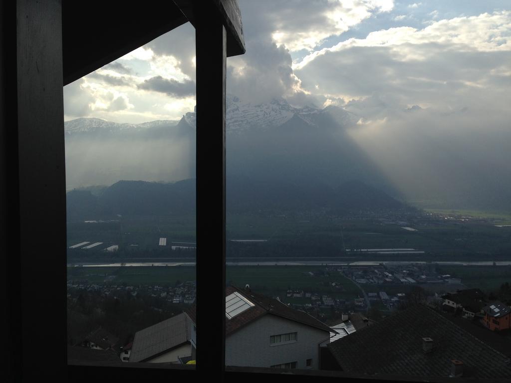 Hotel Restaurant Kulm Triesenberg Екстериор снимка