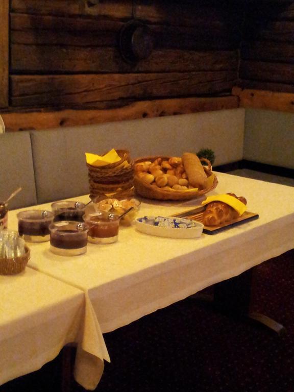 Hotel Restaurant Kulm Triesenberg Екстериор снимка